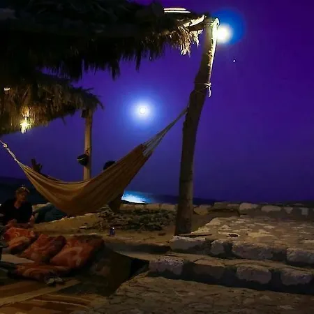 Deep South Eco-Lodge
